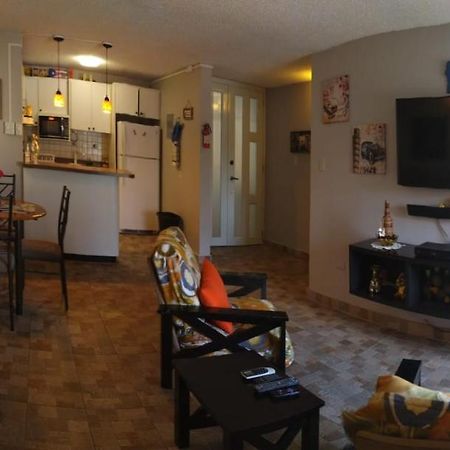 Saint Tropez Apartment San Juan Luaran gambar