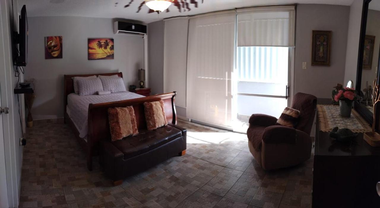 Saint Tropez Apartment San Juan Luaran gambar